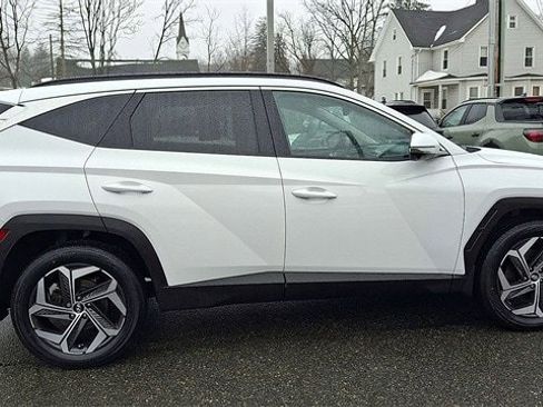 Certified 2023 Hyundai Tucson Limited AWD/4WD image 9