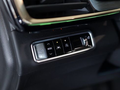 Used 2025 Buick Envision Avenir image 10