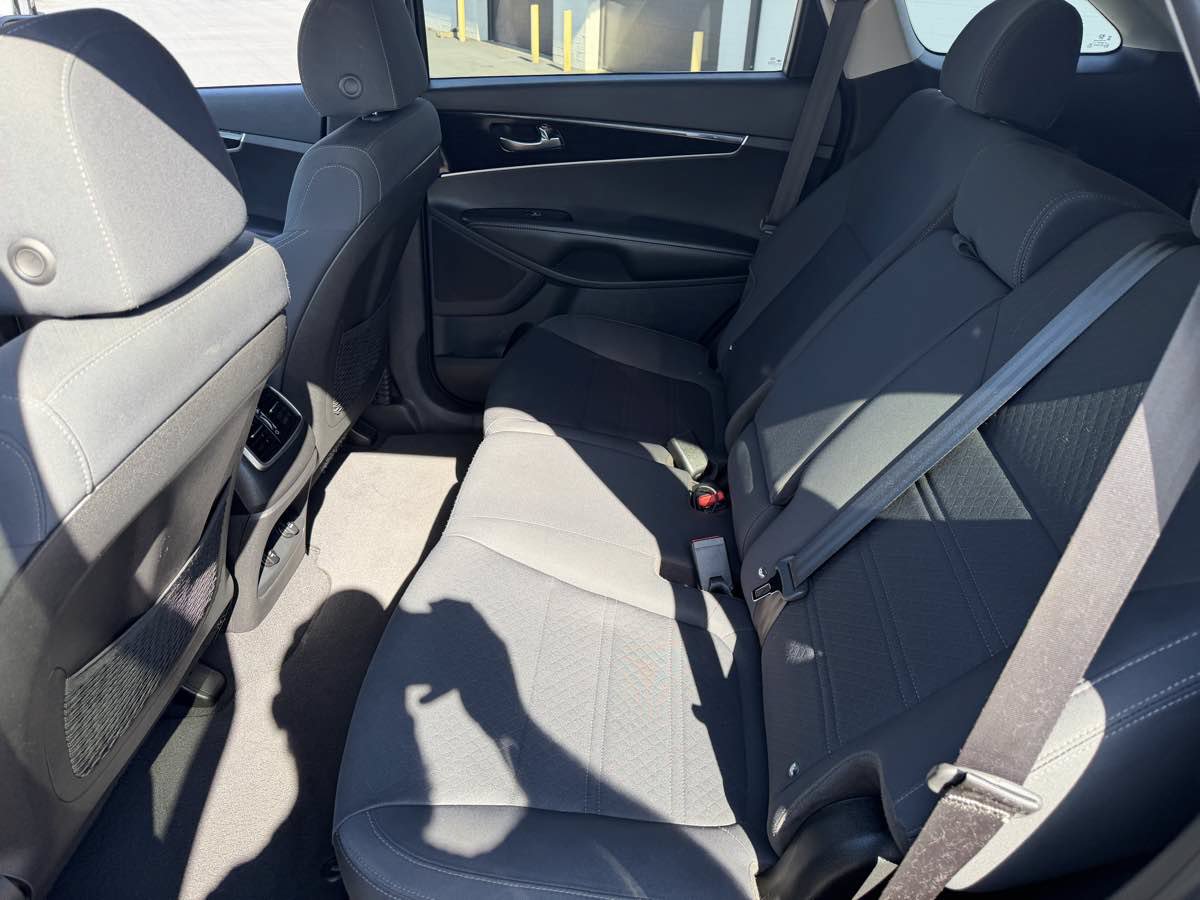 Used 2019 Kia Sorento AWD w/ LX Convenience Package image 13