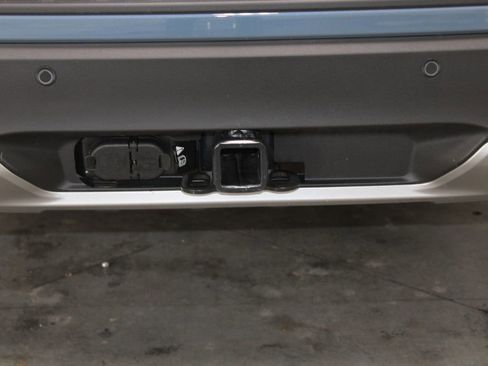 New 2026 Ford Explorer Active image 8