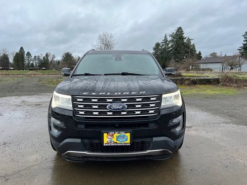 Used 2017 Ford Explorer Limited w/ Equipment Group 301A image 17