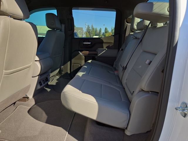 Used 2022 GMC Sierra 1500 SLT w/ Driver Alert Package II AWD/4WD image 28