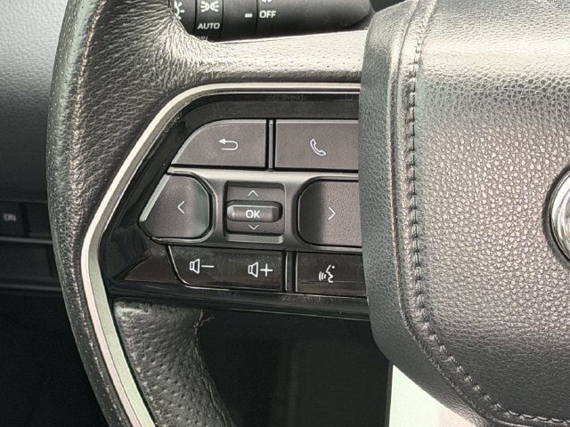 Used 2023 Toyota Tundra Limited w/ Power Package AWD/4WD image 13