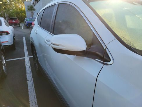 Used 2017 Honda CR-V EX-L image 10