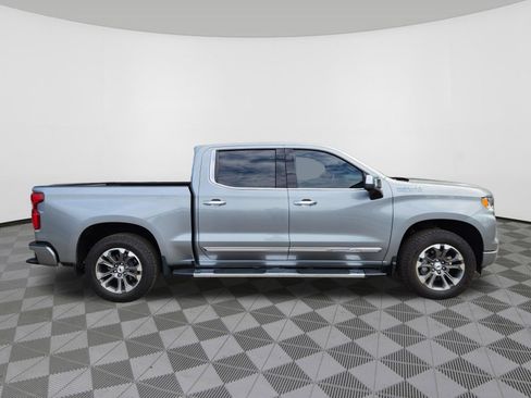 Used 2024 Chevrolet Silverado 1500 High Country w/ Technology Package AWD/4WD image 6