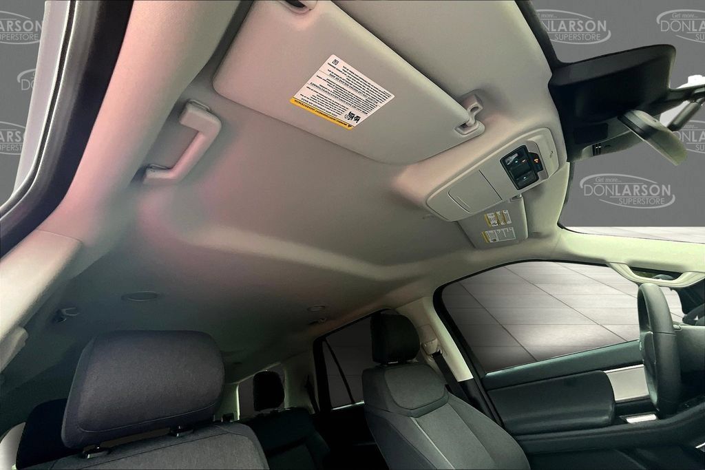 Used 2025 Ford Expedition Active AWD/4WD image 17