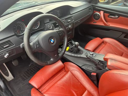 Used 2013 BMW M3 Coupe w/ Premium Pkg RWD image 11