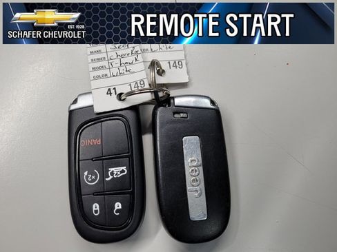 Used 2014 Jeep Cherokee Trailhawk w/ Technology Group image 15