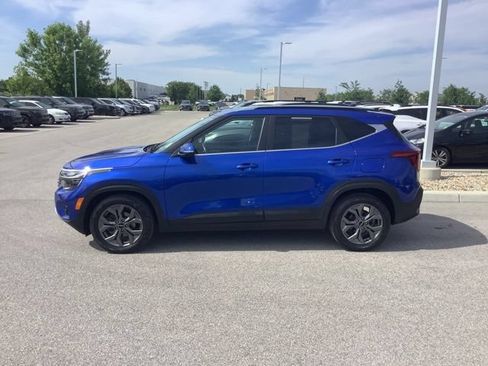 Used 2024 Kia Seltos S FWD image 2
