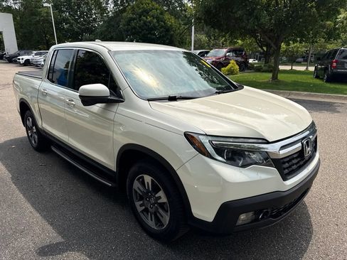 Used 2017 Honda Ridgeline RTL-T image 6