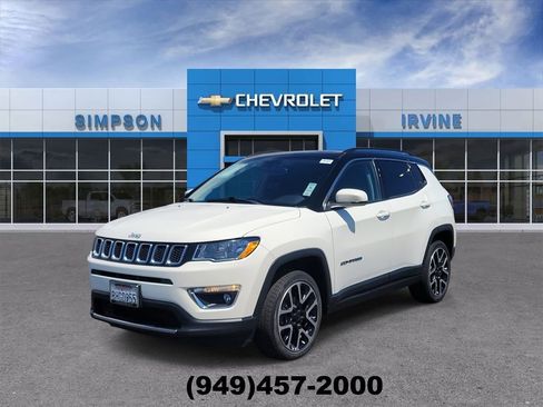 Used 2019 Jeep Compass Limited w/ Advanced Safety Group AWD/4WD image 4