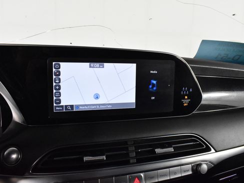 Used 2022 Hyundai Palisade Limited image 26