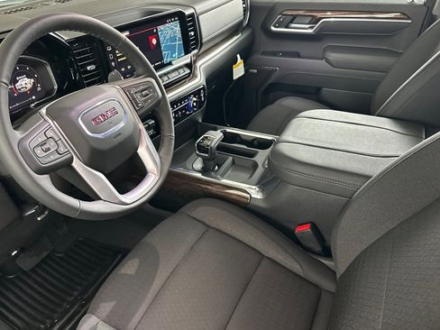New 2026 GMC Sierra 1500 Elevation w/ Preferred Package AWD/4WD image 11