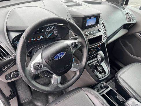 Used 2022 Ford Transit Connect XL FWD image 9