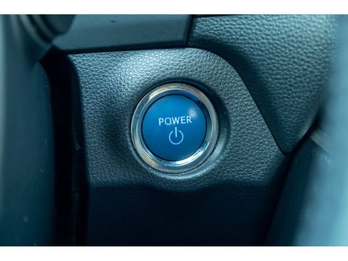 Used 2022 Toyota RAV4 SE w/ SE Grade Weather Package AWD/4WD image 30