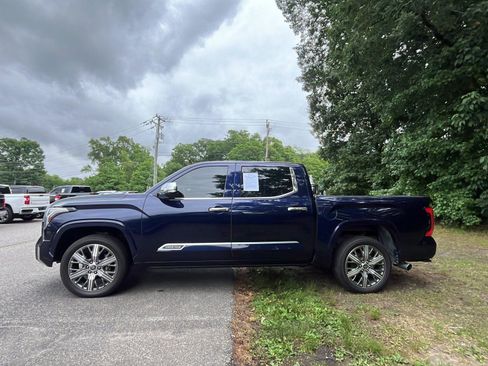 Used 2024 Toyota Tundra Capstone AWD/4WD image 2