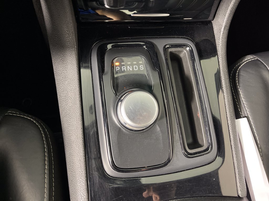 Used 2019 Chrysler 300 S RWD image 24