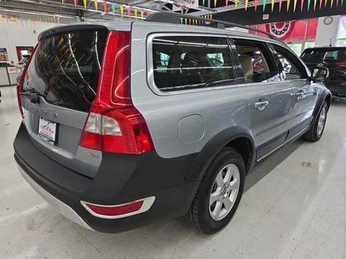 Used 2013 Volvo XC70 3.2 AWD/4WD image 6