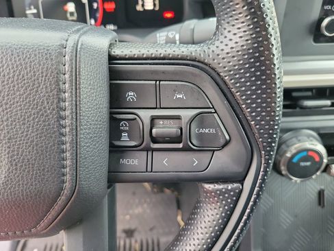 Used 2025 Toyota Tacoma SR5 image 20