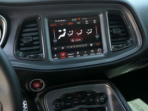 Used 2023 Dodge Challenger SRT Hellcat RWD image 19
