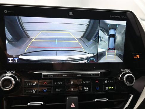 Used 2020 Toyota Highlander Limited AWD/4WD image 20