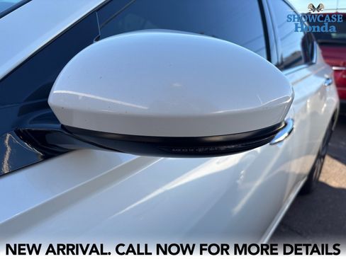 Used 2020 Nissan Altima 2.5 SV image 8