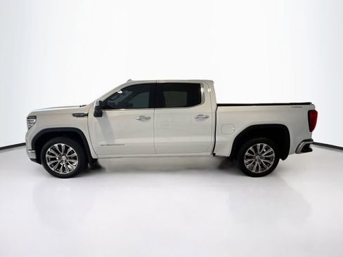 Used 2022 GMC Sierra 1500 SLT image 4