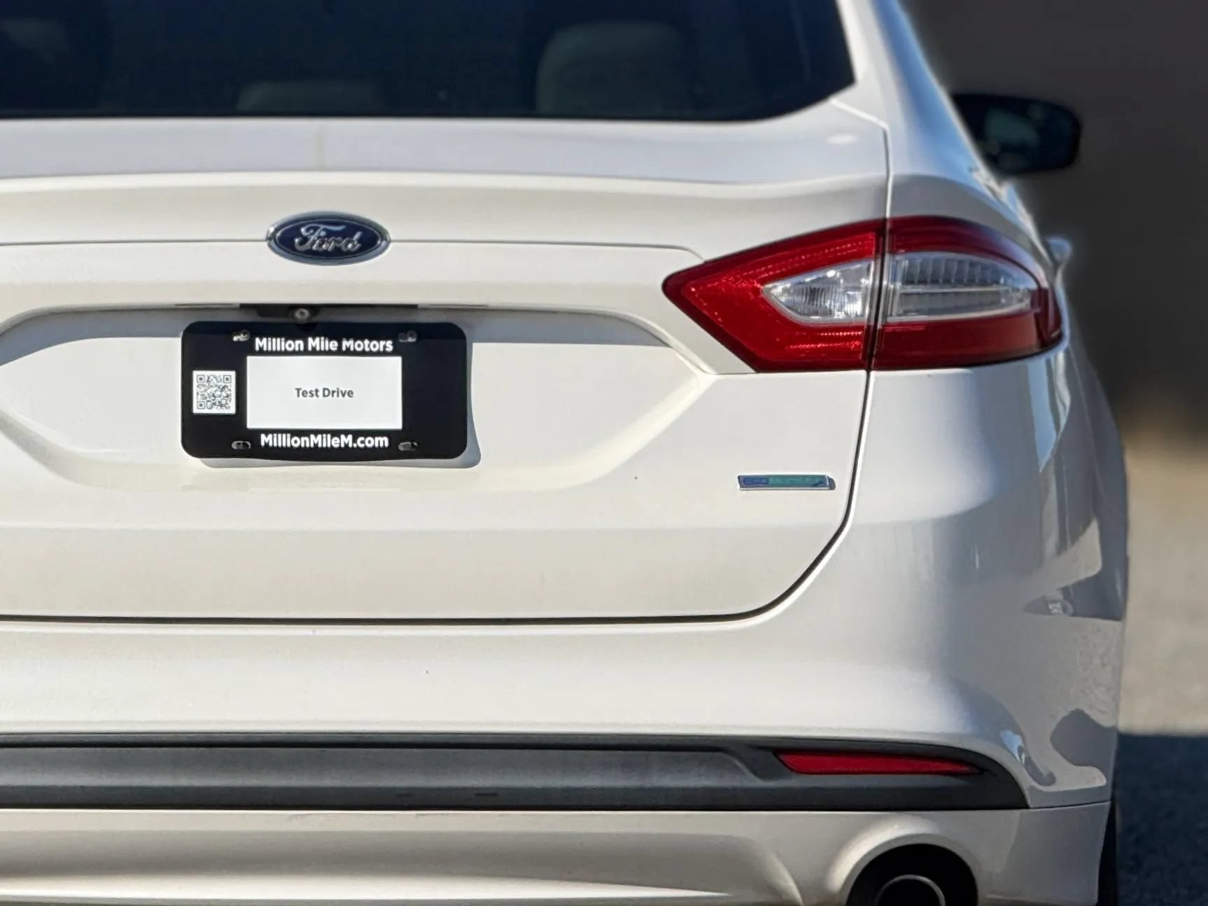 Used 2014 Ford Fusion SE w/ Equipment Group 202A FWD image 14