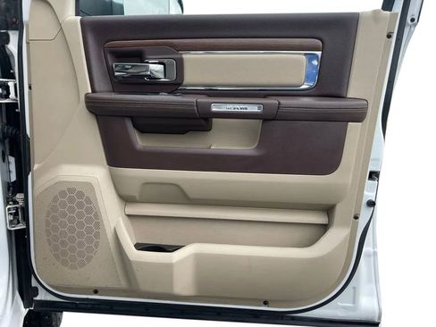 Used 2018 RAM 3500 Laramie image 21