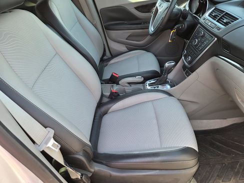 Used 2013 Buick Encore FWD image 15