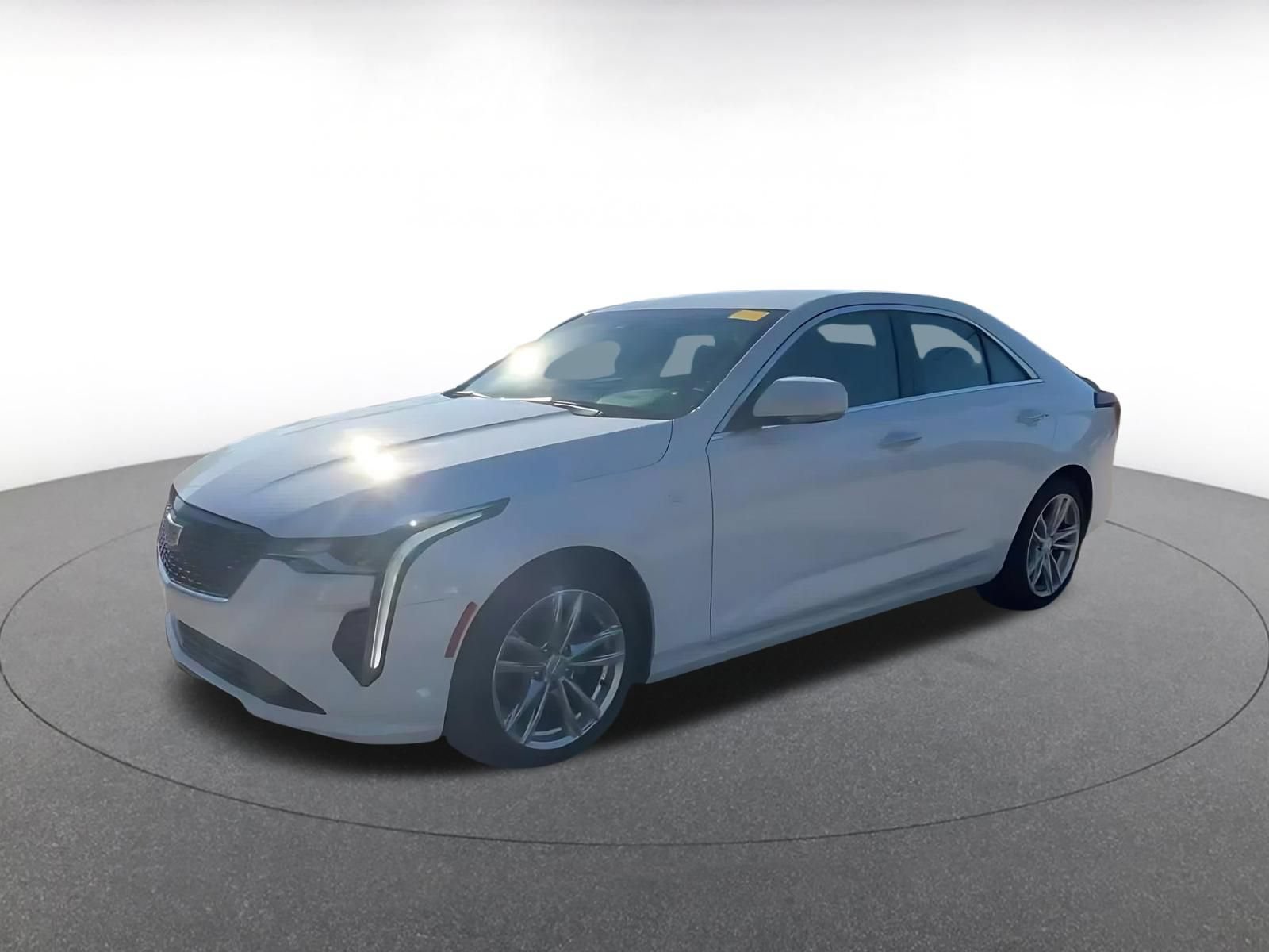 Used 2026 Cadillac CT4 Luxury RWD image 7