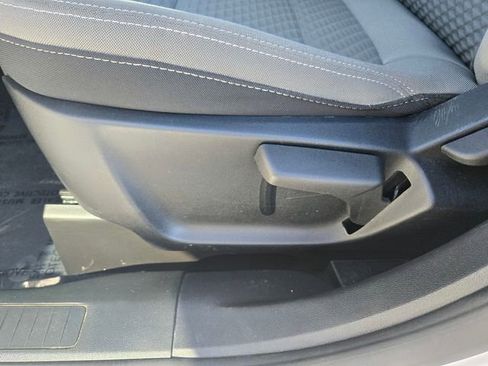 Certified 2022 Ford Escape SE AWD/4WD image 11