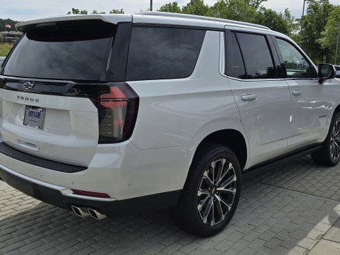 Used 2025 Chevrolet Tahoe High Country image 5