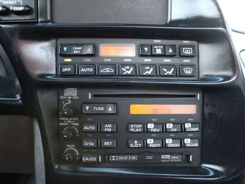 Used 1996 Chevrolet Corvette Convertible image 17