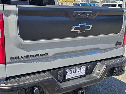 Used 2024 Chevrolet Silverado 1500 ZR2 w/ ZR2 Bison Edition AWD/4WD image 15