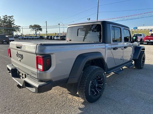 Used 2020 Jeep Gladiator Sport w/ Quick Order Package 24S AWD/4WD image 7