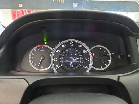 Used 2015 Honda Accord EX image 16