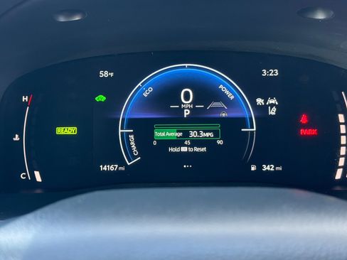 Used 2025 Toyota Camry LE FWD image 23