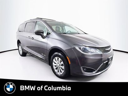 Used 2017 Chrysler Pacifica Touring-L