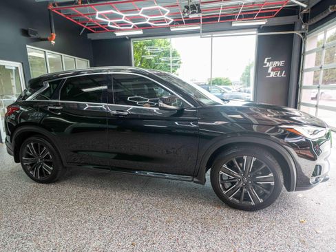 Used 2023 INFINITI QX50 Sensory w/ Cargo Package AWD/4WD image 5