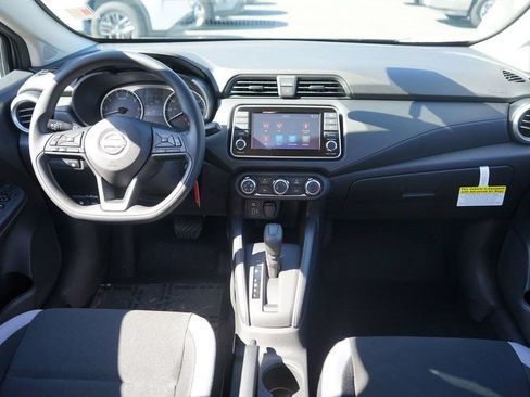 Used 2025 Nissan Versa S w/ S Plus Package FWD image 20
