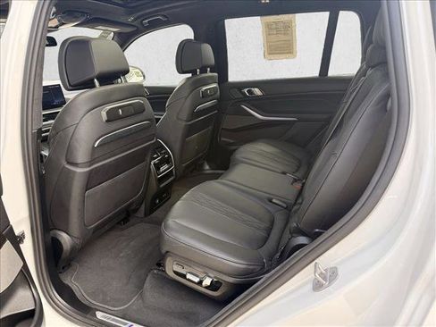 Used 2026 BMW X7 M60i AWD/4WD image 15