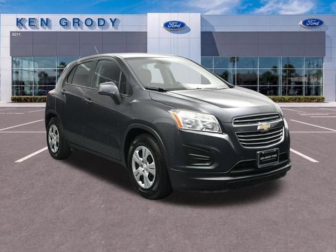 Used 2016 Chevrolet Trax LS FWD image 1