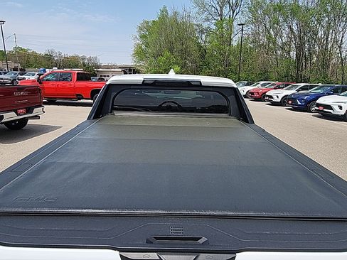 New 2025 GMC Sierra EV Denali AWD/4WD image 8