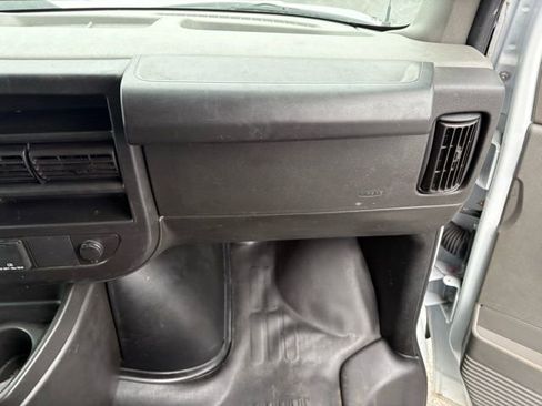 Used 2024 GMC Savana 2500 w/ Driver Convenience Package image 24