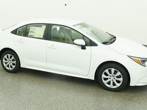 New 2026 Toyota Corolla LE FWD image 12