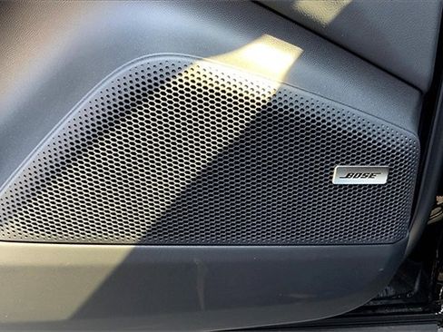 Used 2025 Porsche Macan Electric image 31