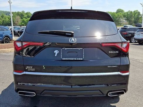 Used 2023 Acura MDX SH-AWD w/ Technology Package image 7