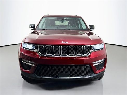 Used 2022 Jeep Grand Cherokee Limited 4xe image 2