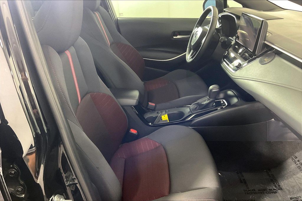 Used 2024 Toyota Corolla SE FWD image 9